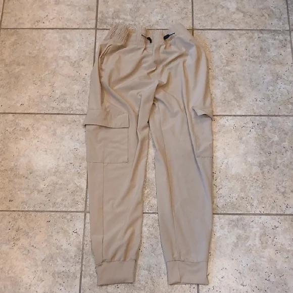 Abercrombie Kids Tan Joggers Size 15/16 - Picture 1 of 3